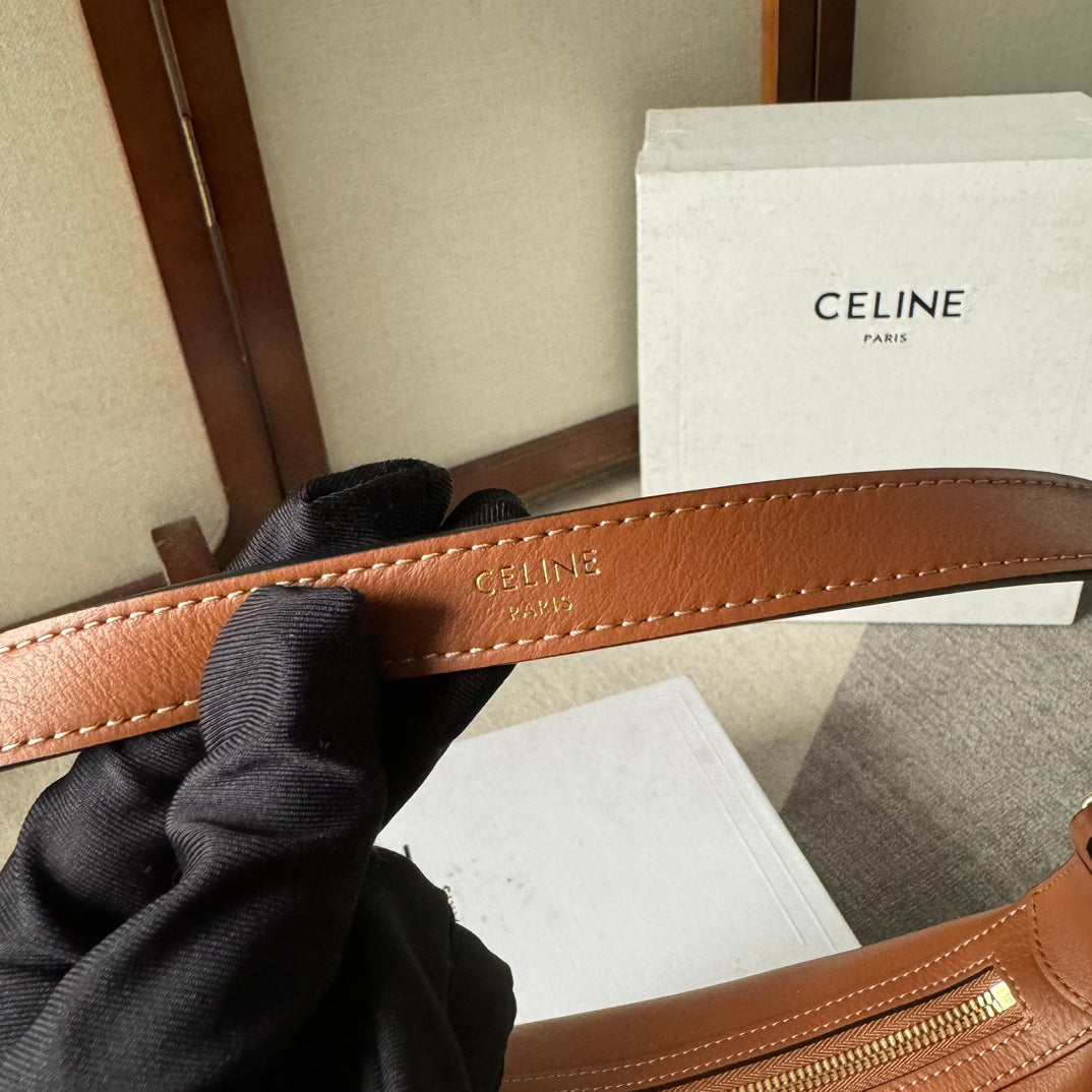 SMALL HÉLOÏSE BAG CUIR 22 IN GINGER ORANGE CALFSKIN EMBOSSED LOGO