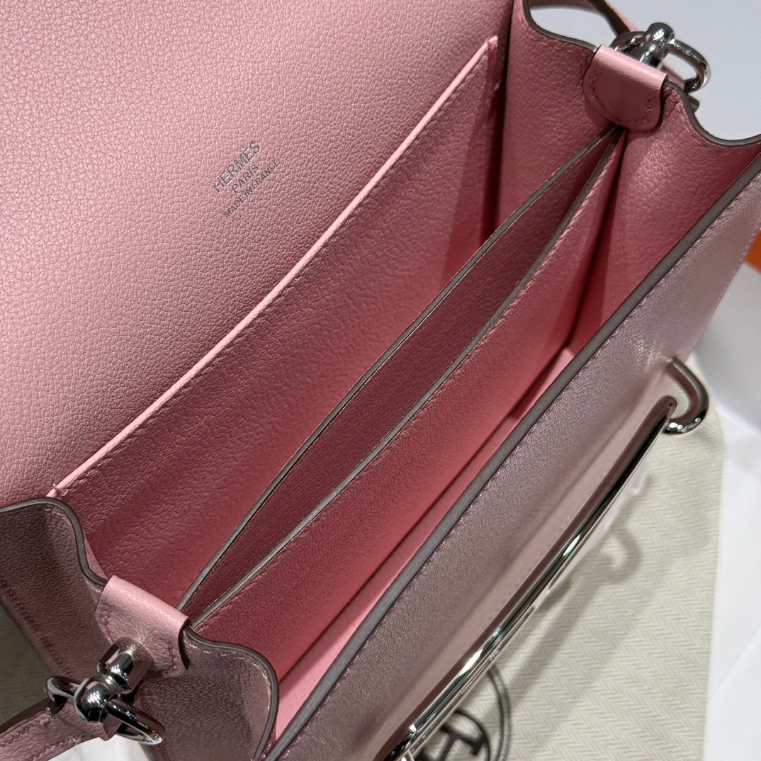 HM SAC ROULIS 18 PINK PASTEL EVERCOLOR CALFSKIN237570