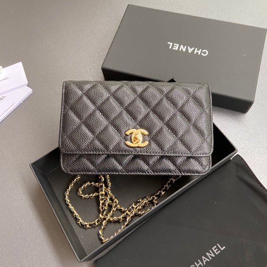CC Wallet On Chain 20cm Black Caviar Leather Gold Hardware 240164