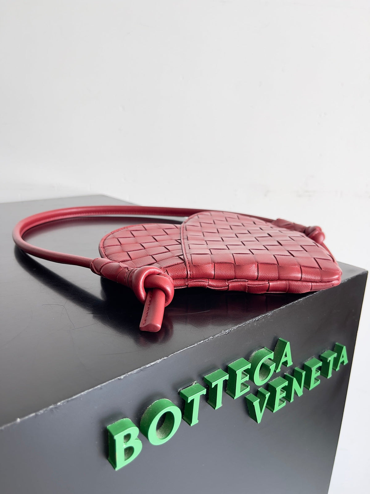 BV Small Solstice Bag 22cn Red Calfskin 209088