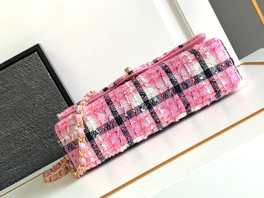 CC MEDIUM 25 CLASSIC BAG IN LIGHT PINK MIX BLACK WOOL TWEED