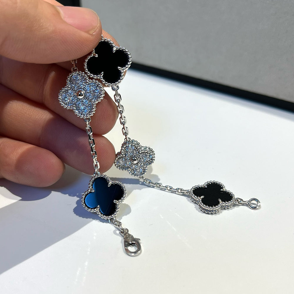 [GALE] CLOVER 5 MOTIF ONYXS BRACELET COLLECTION