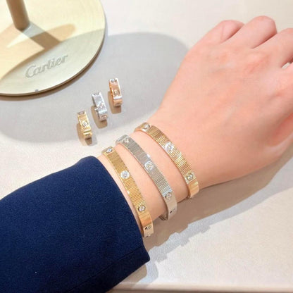[GALE] LOVE UNLIMITED BRACELET DIAMONDS