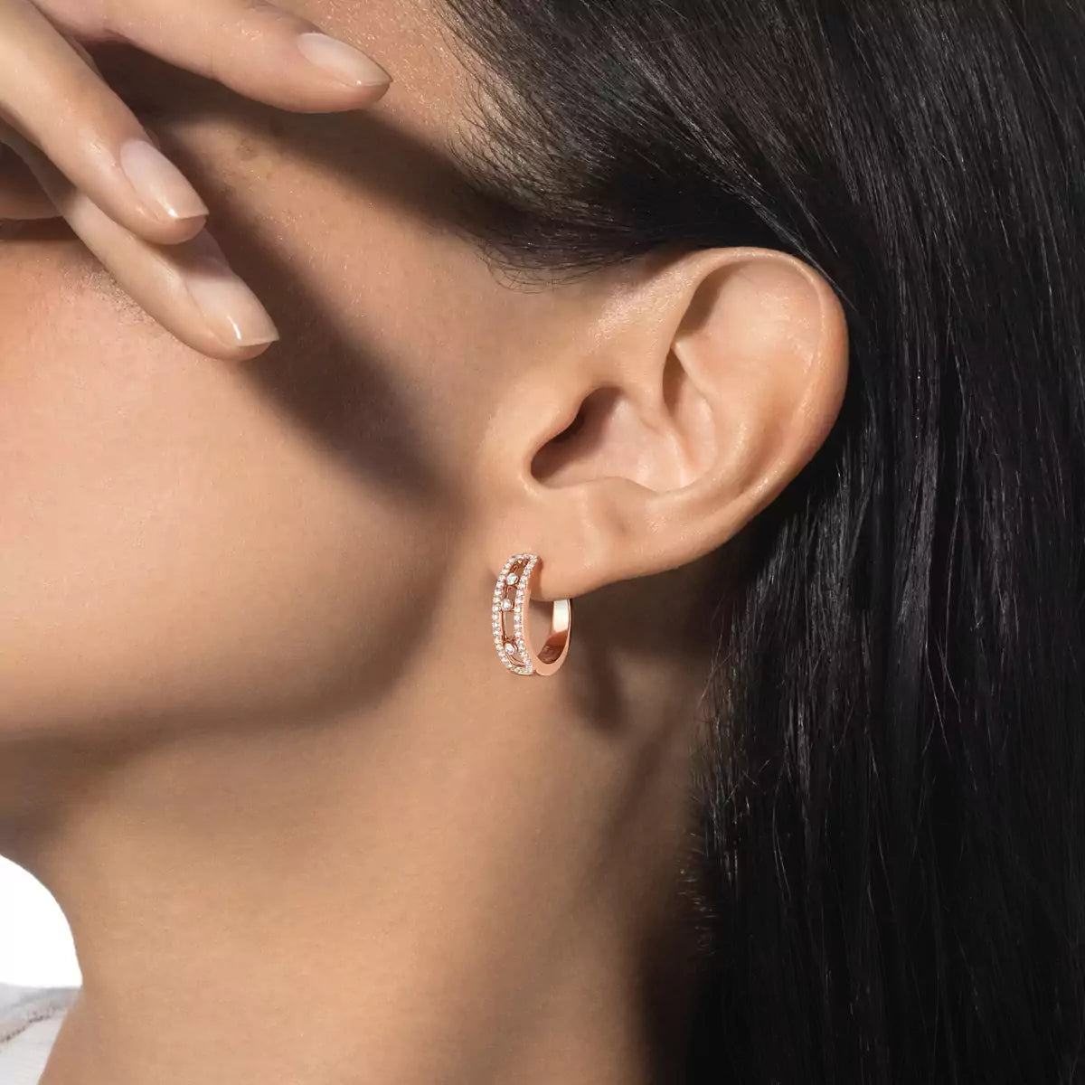 [GALE]Diamond Pave_ Hoop Earrings Move