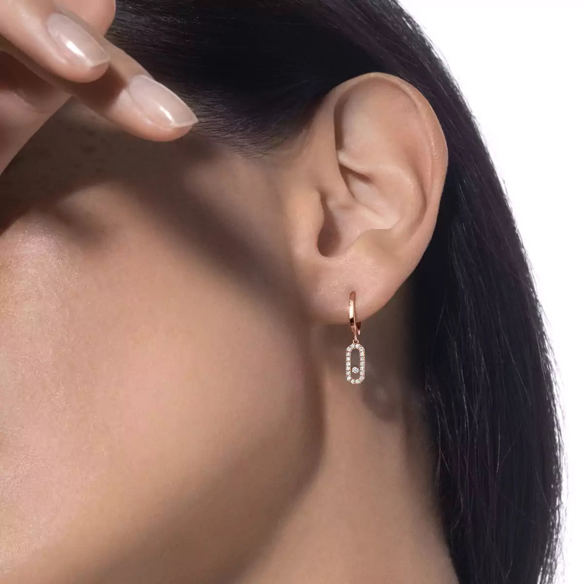 [GALE]Move Uno Single Diamond Hoop Earring