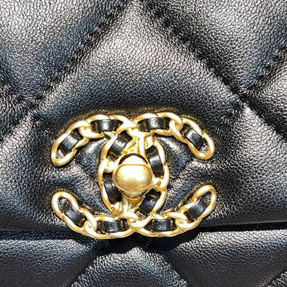 FLAP BAG 20CM GOLD HARDWARE BLACK CALFSKIN