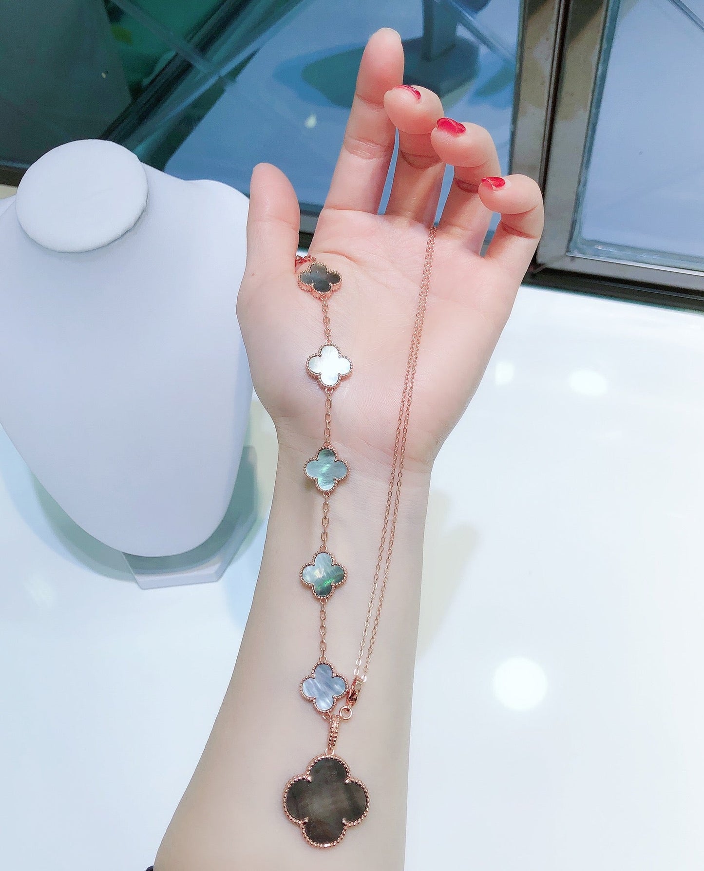[NOVO]5モチーフコンビブレスレットとネックレス ダークモップ ローズゴールド