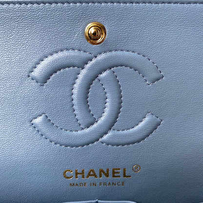 Medium Classic Flap Bag 23cm Blue Lambskin Gold Hardware