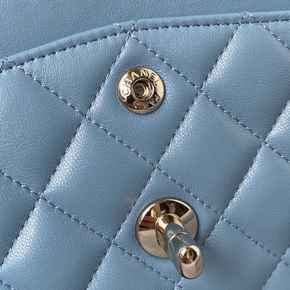 Medium Classic Flap Bag 23cm Blue Lambskin Silver Hardware